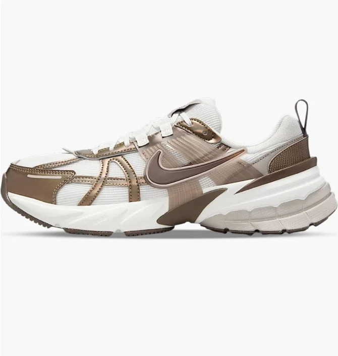 ᐉ Кросівки жіночі Nike V2K White/Brown HV6416-200 - придбати в