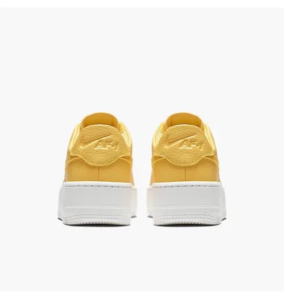 Кросівки жіночі Nike Air Force 1 Sage Low Yellow AR5339-700