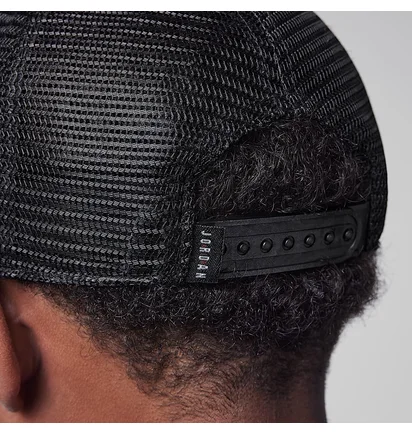 Кепка дитяча Air Jordan Metal Jumpman Trucker Black 9A0928-023