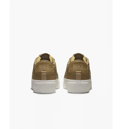 Кросівки жіночі Nike Blazer Low Platform Casual Shoes Brown Dj0292-200