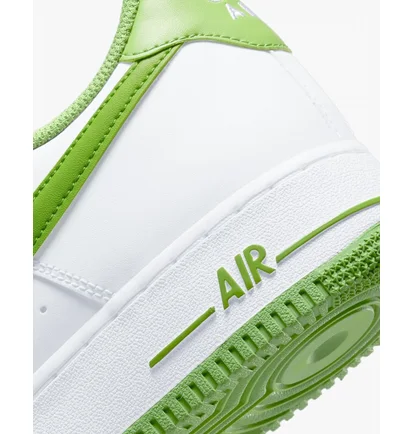 Кроссовки мужские Nike Air Force 1 07 White DH7561-105