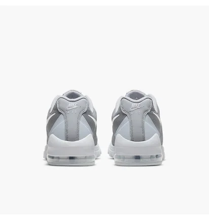 Кроссовки мужские Nike Air Max Invigor Grey 749680-005
