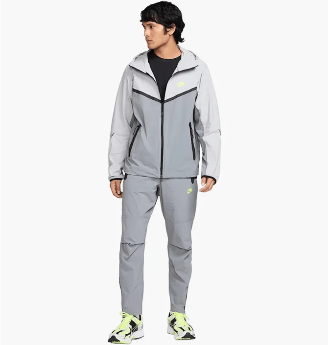 Спортивний костюм чоловічий Nike Tech Windrunner Grey HV6514-065__HV6515-065