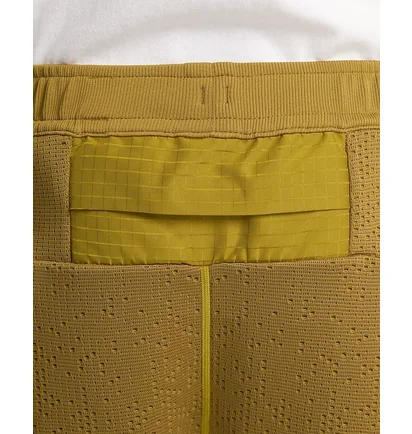 Штаны мужские Nike Therma-Fit A.P.S. Yellow FB6849-716