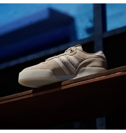Кроссовки унисекс Adidas Rivalry Low Lux Shoes Beige IH0255