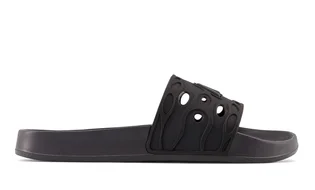 Тапочки мужские New Balance 200 Black SUF200O2
