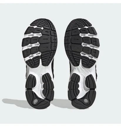 Кроссовки унисекс Adidas Astir Black IE9886