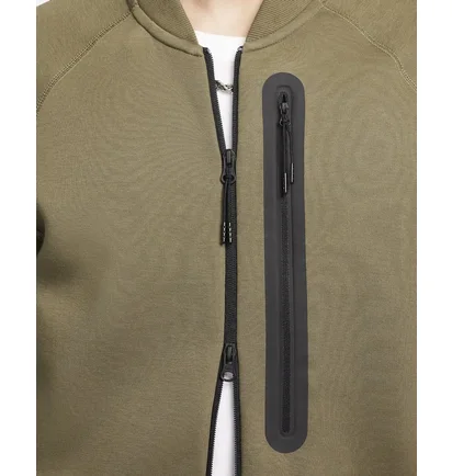Куртка чоловіча Nike Sportswear Tech Fleece Bomber Jacket Olive FB8008-222