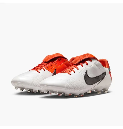 Бутси чоловічі Nike The Premier Iii Fg White HM0265-800