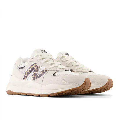 Кроссовки женские New Balance 5740 Beige W5740Apc