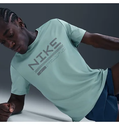 Футболка чоловіча Nike Winter Miller Ss Turquoise HV2676-017