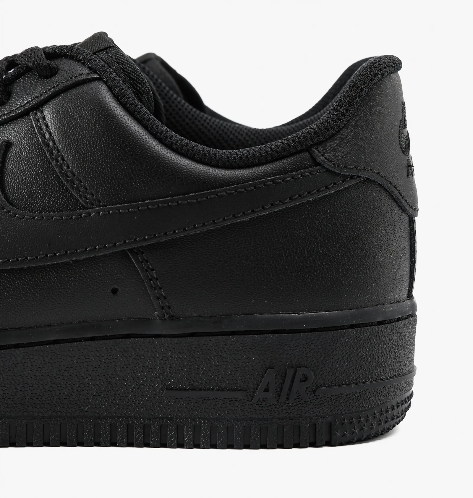 ᐉ Кроссовки мужские Nike Air Force 1 07 Black 315122-001/CW2288