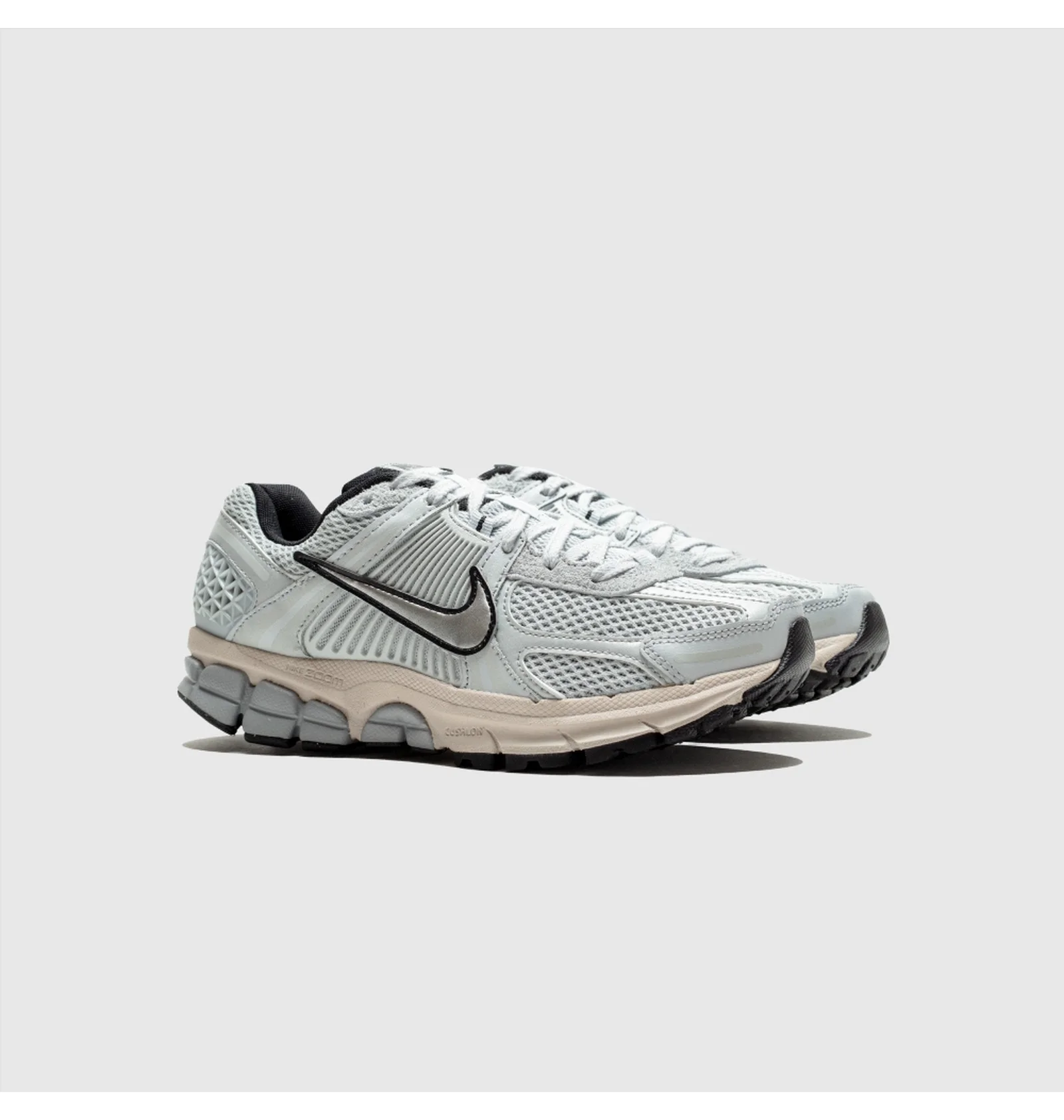 ᐉ Кроссовки женские Nike Wmns Zoom Vomero 5 White FN6742-002