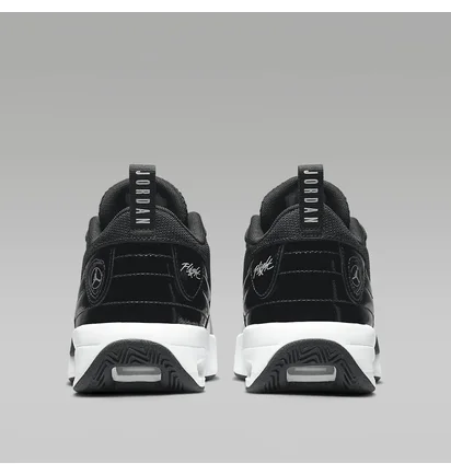 Кроссовки детские Air Jordan Max Aura 6 Black FQ8297-010