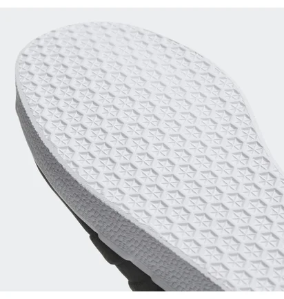 Кросівки чоловічі Adidas Stitch And Turn Black Cq2358