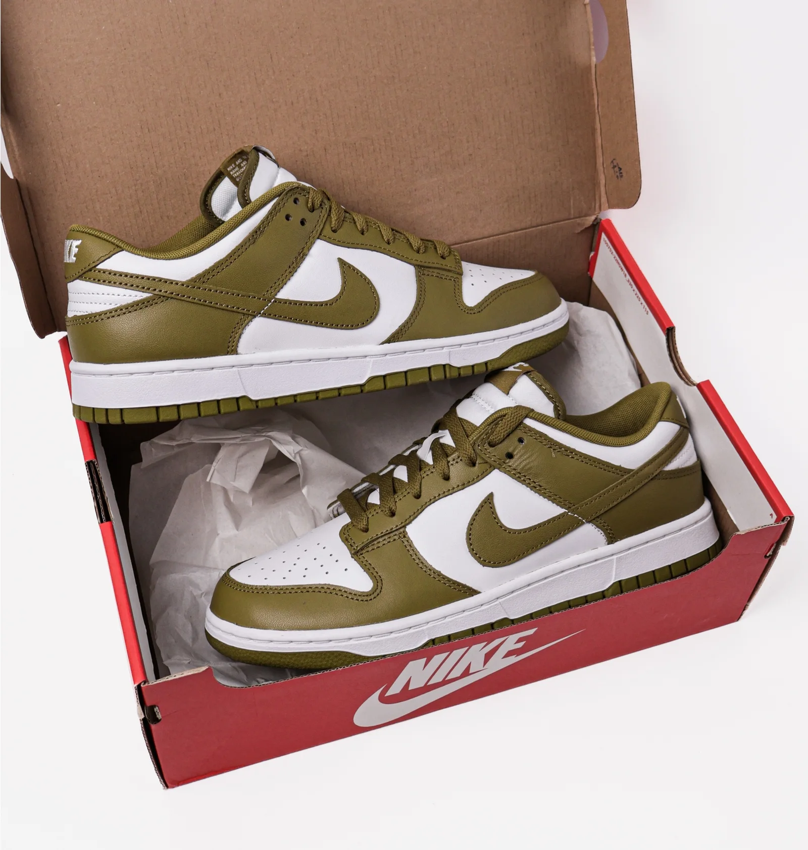 ᐉ Кроссовки мужские Nike Dunk Low Olive/White DV0833-105 - купить