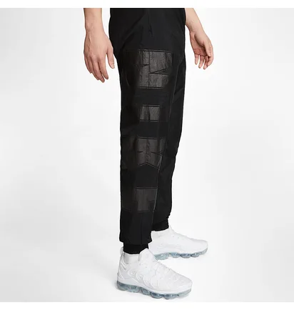 Штаны мужские Nike Sportswear Woven Pants Black CT2532-010