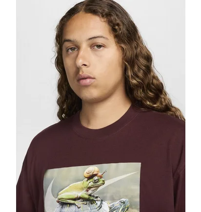 Футболка чоловіча Nike T-Shirt Max90 Sportswear Brown HF0001-652