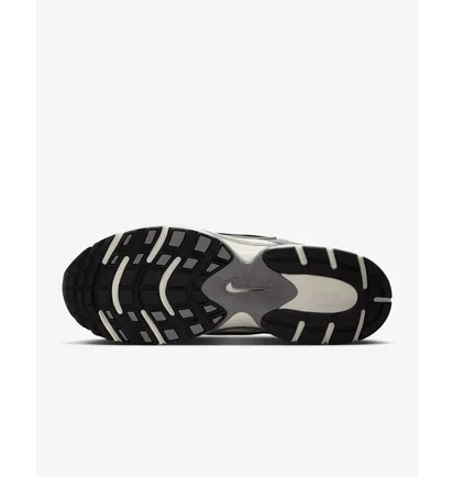 Кроссовки мужские Nike V5 Rnr White/Metallic HJ5228-009