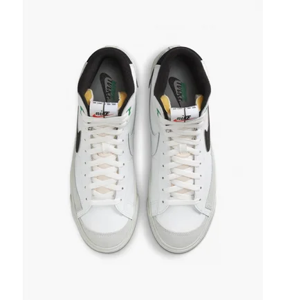 Кросівки чоловічі Nike Blazer Mid 77 Premium MenS Shoes White DZ2542-100