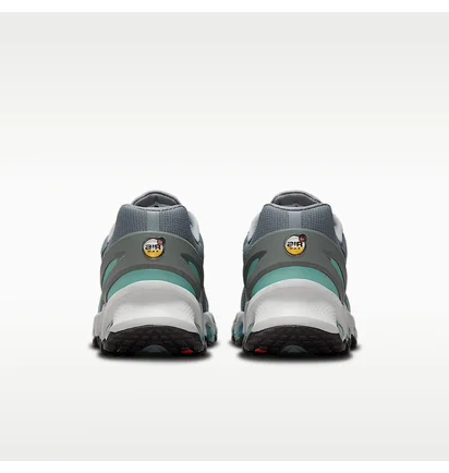 Кросівки чоловічі Nike Air Max Dn8 MenS Shoes Grey IH4119-009