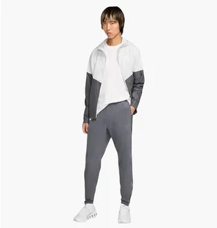 Спортивний костюм чоловічий Nike Air Run Grey/White HM0187-068__HM0189-068