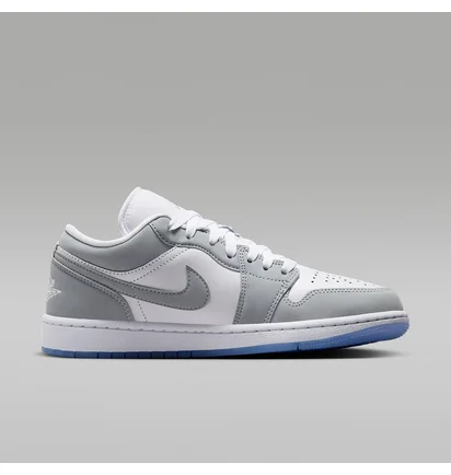 Кросівки жіночі Air Jordan Wmns 1 Low White/Grey DC0774-105