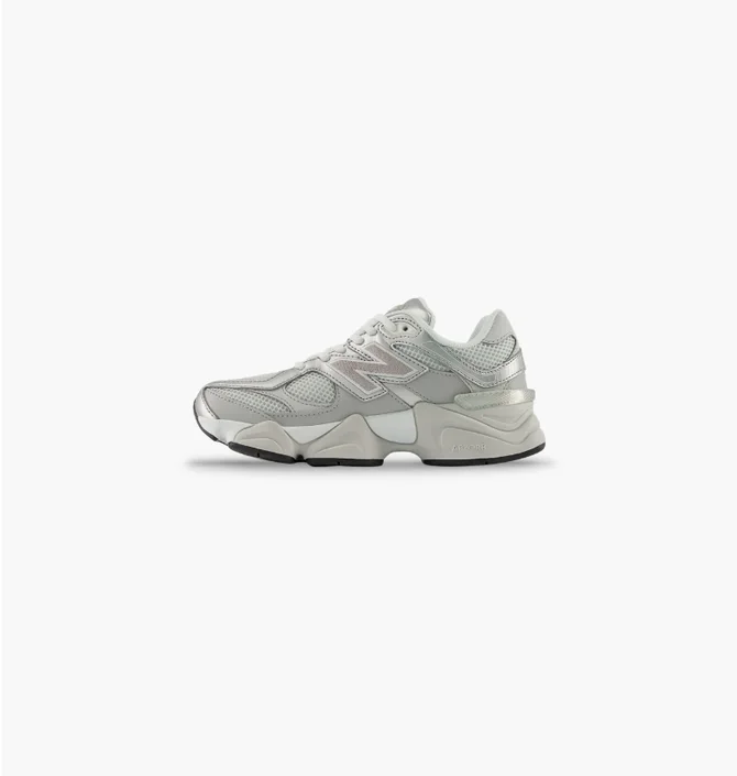 Кросівки дитячі New Balance 9060 Metallic G90602LB