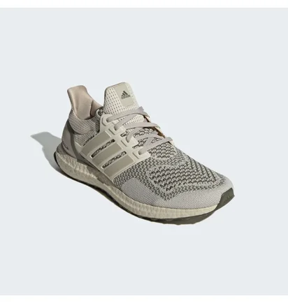 Кроссовки женские Adidas Ultraboost 1.0 Beige ID9686