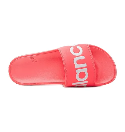 Тапочки жіночі New Balance 200 Red SWF200G1