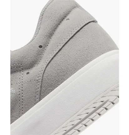 Кроссовки мужские Air Jordan Series Es Grey DN1856-002