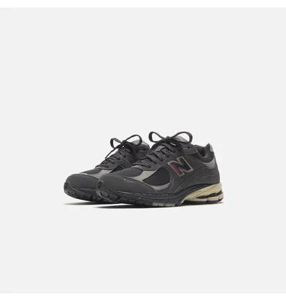 Кросівки чоловічі New Balance 2002R Grey M2002RGV