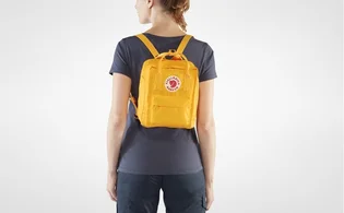 Рюкзак унисекс Fjallraven Re-Kanken Mini Yellow 23549.142