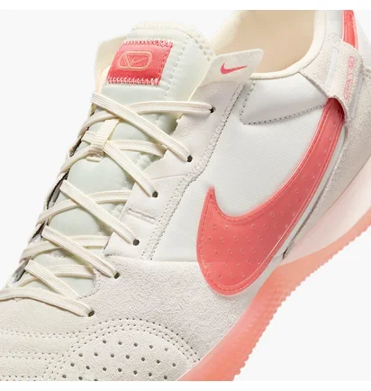 Футзалки унисекс Nike Streetgato Beige DC8466-104