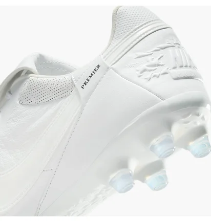Бутси унісекс Nike Premier Iii Fg White HM0265-100