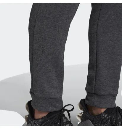 Штани чоловічі Adidas Designed Move Knit Pant Grey EI5563