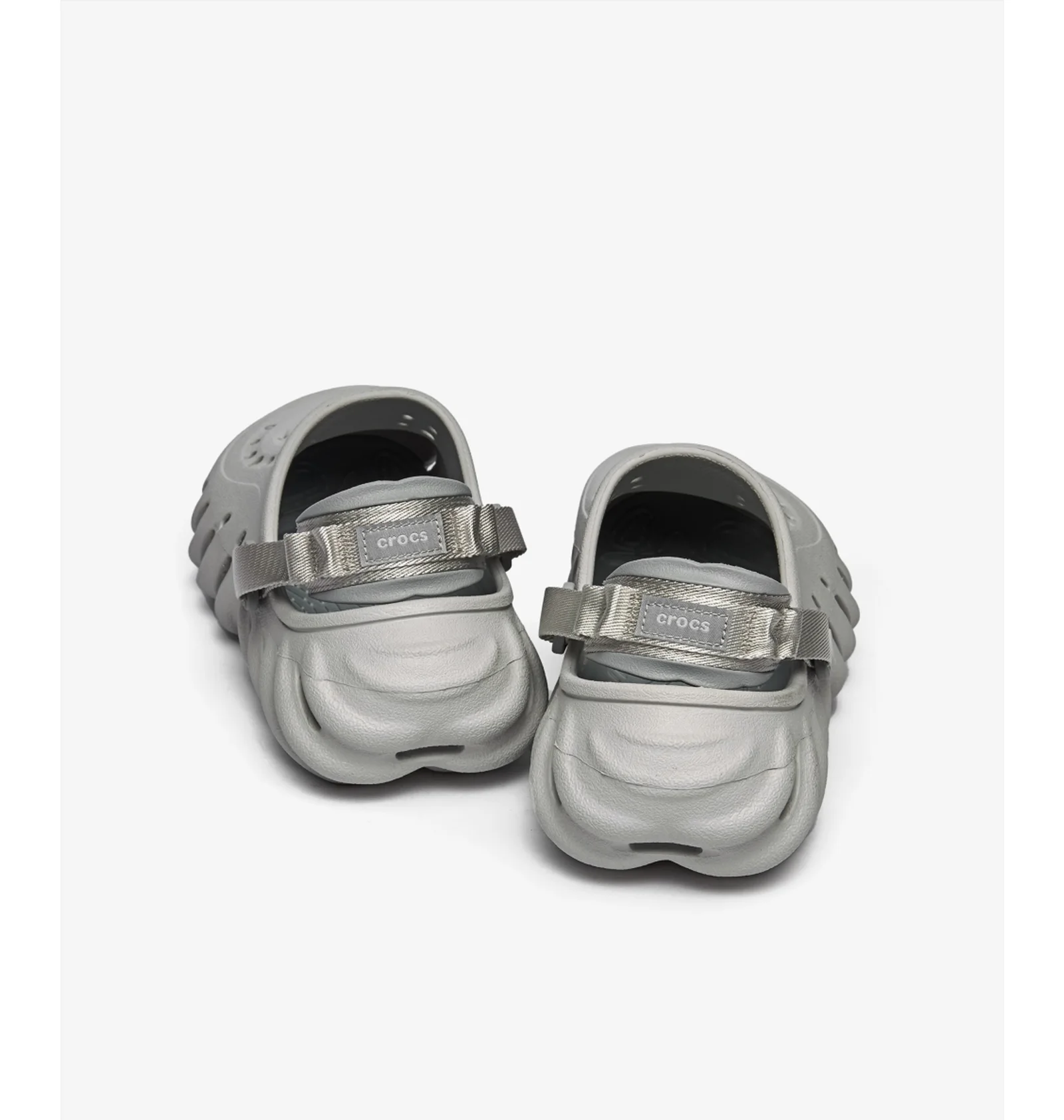 ojos グレー 帽子 ᐉ Тапочки мужские Crocs Echo Clog Grey 207937-1FT - купить в