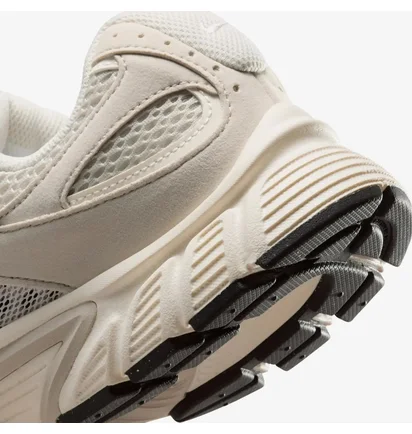 Кроссовки женские Nike V5 Rnr Beige II6294-100