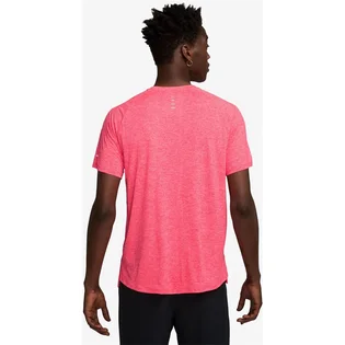 Футболка мужская Nike Stride MenS Dri-Fit A D V Short-Sleeve Running Top Pink HV5203-635