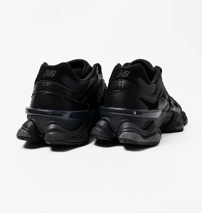 Кроссовки унисекс New Balance 9060 Shoes Black U9060NRI