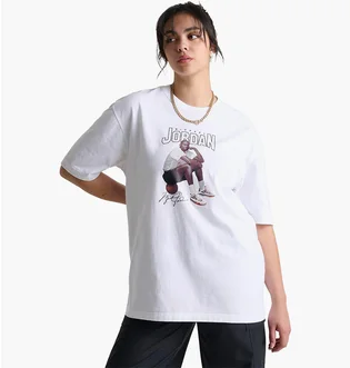 Футболка женская Air Jordan Short-Sleeve Oversized Graphic T-Shirt White FN5703-100