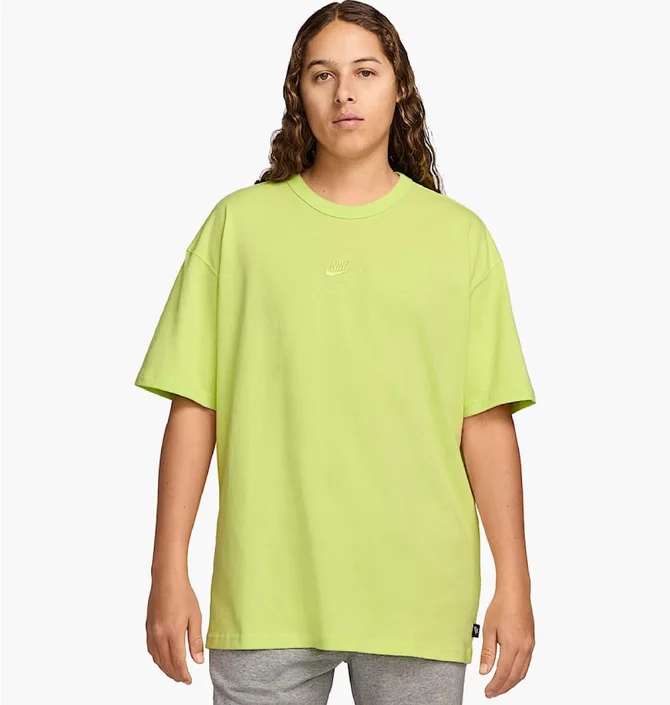Футболка мужская Nike Sportswear Premium Essential Tee Green DO7392-736