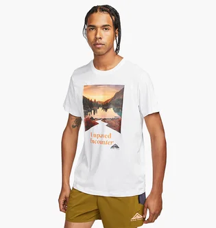 Футболка мужская Nike Trail Dri-Fit T-Shirt White FD0120-100