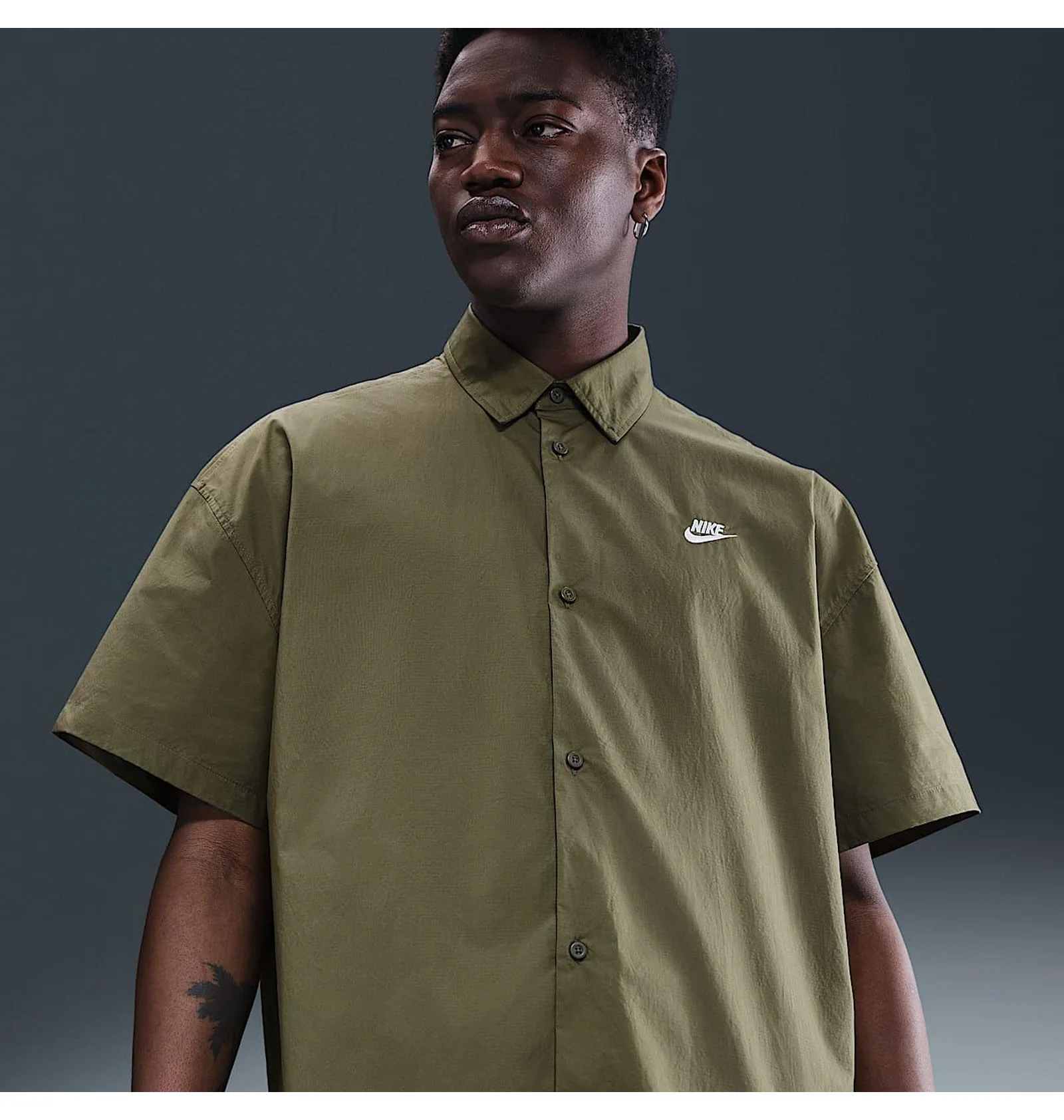 ᐉ Сорочка чоловіча Nike Nk Club Ss Btn Shirt Os Olive HJ2026-222