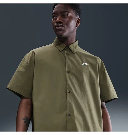 Рубашка мужская Nike Nk Club Ss Btn Shirt Os Olive HJ2026-222