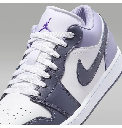 Кроссовки мужские Air Jordan 1 Low Violet/White 553558-145