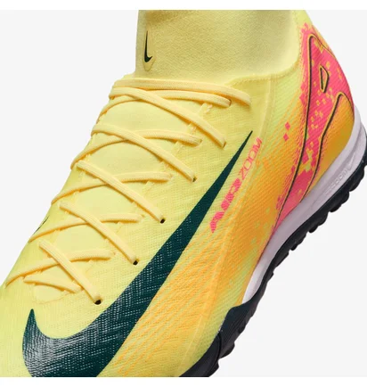 Сороконожки унисекс Nike Zoom Superfly 10 Academy Yellow FQ8333-800