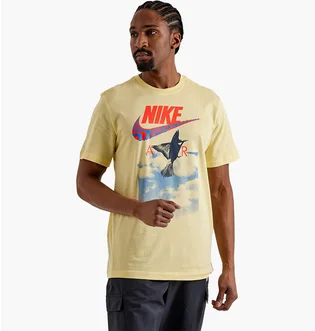 Футболка мужская Nike Sportswear Tee Yellow FQ3774-722