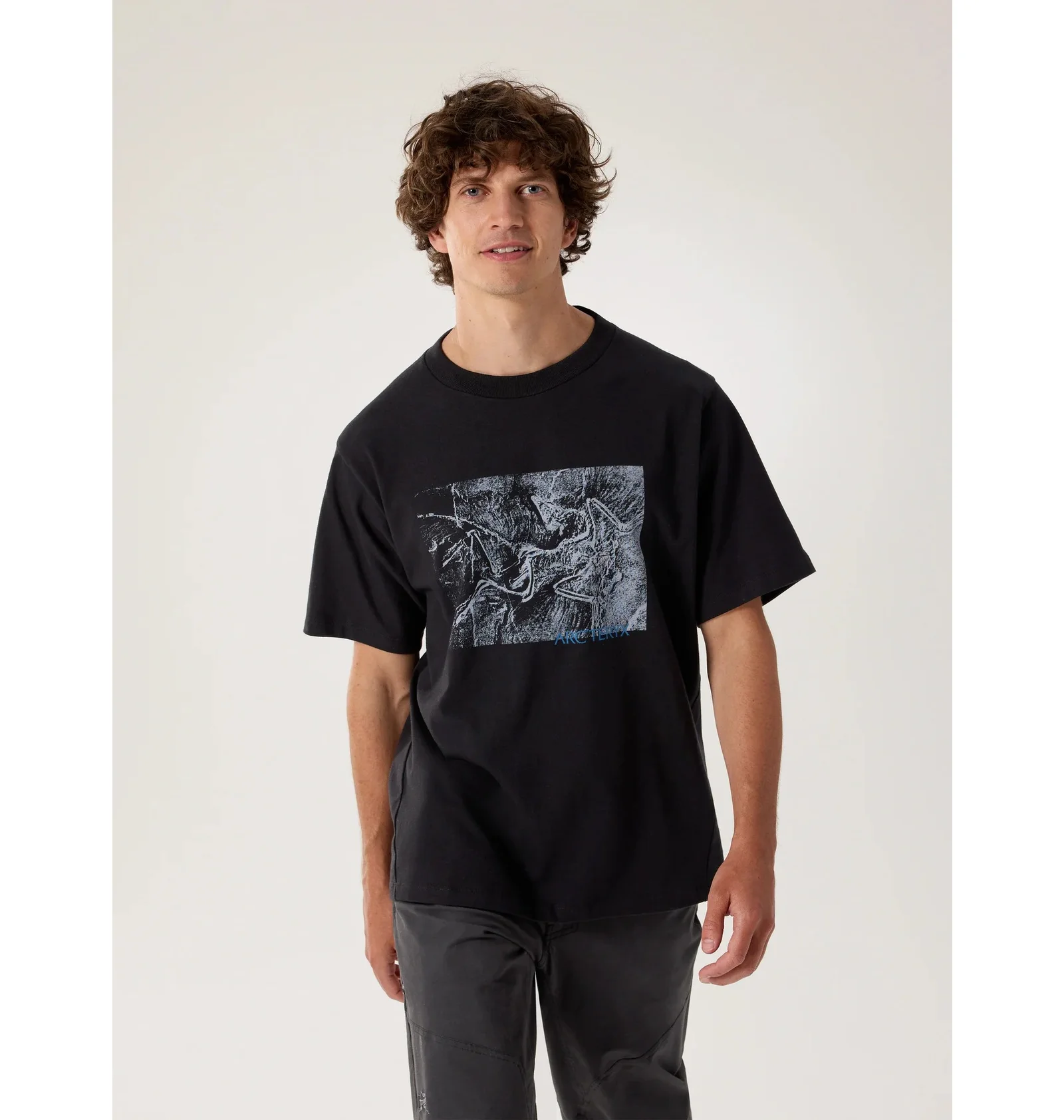アングラーtatsu ᐉ Футболка чоловіча Arc'teryx Lithographica Black X000009926