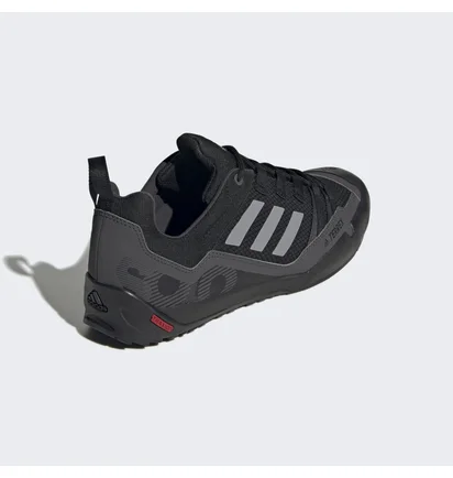 Кроссовки унисекс Adidas Terrex Swift Solo Approach Shoes Black Gz0331